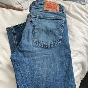 Levi's 502 Light Blue Denim Jeans with Leather Patch